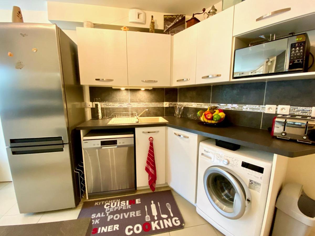Le Neptune, Appartement Avec Parking Et Jardin Proche Universite Caen Zewnętrze zdjęcie